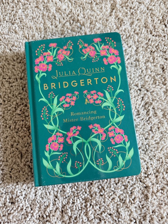 Bridgerton Other - New! Sealed! Romancing Mr. Bridgerton special edition book